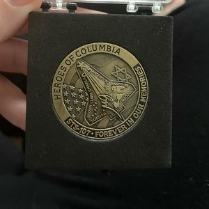 Heroes of Columbia coin/token